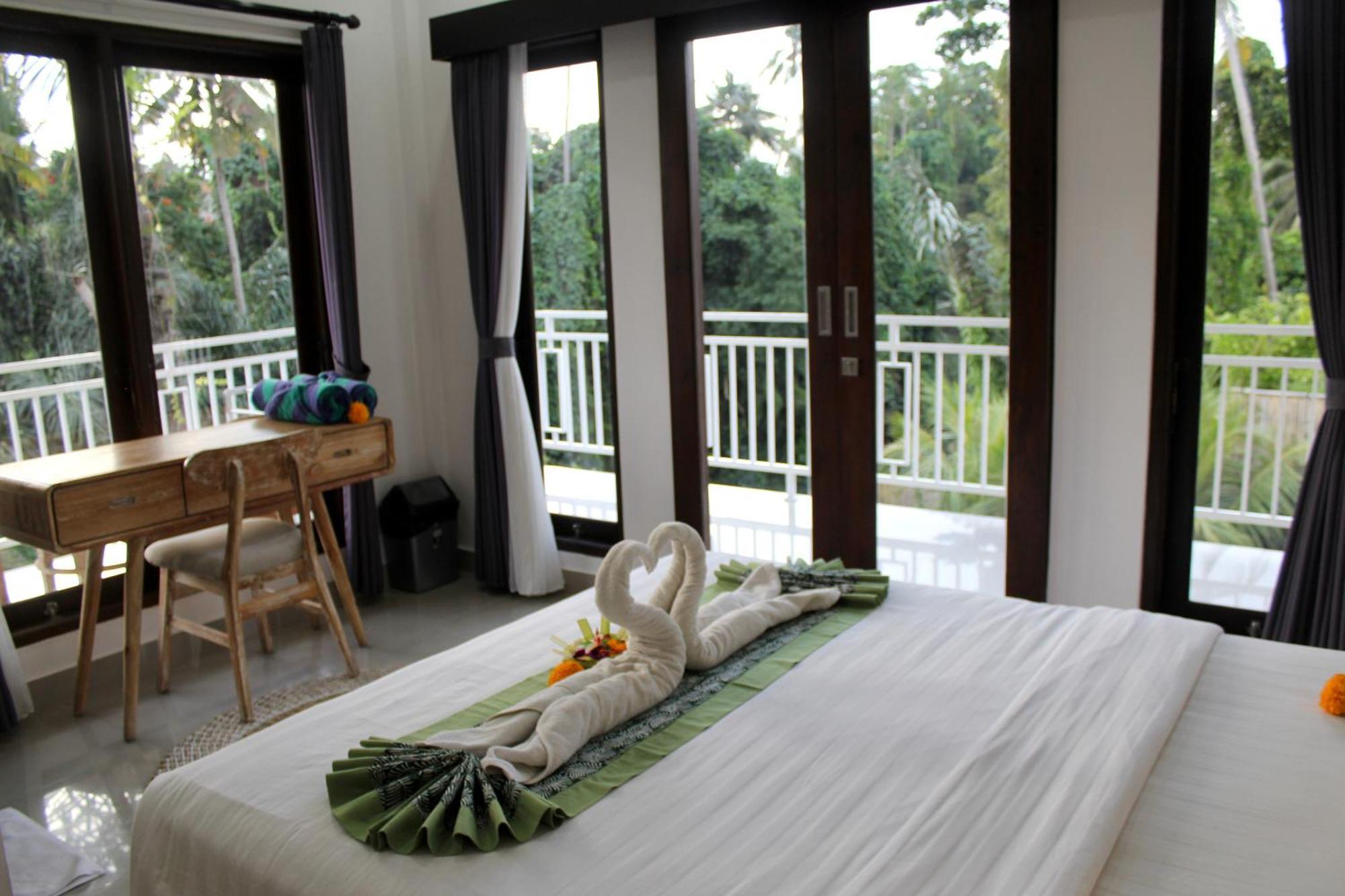 Hanaka Riverside Ubud Exterior foto